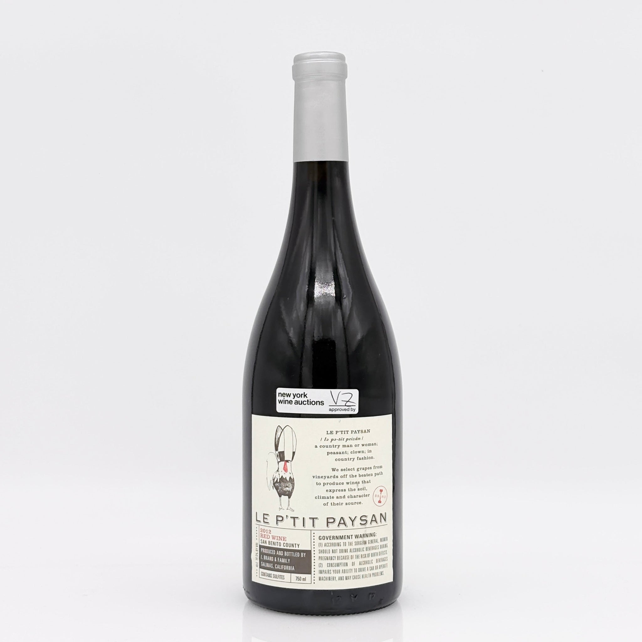 Wine bottle labeled 'Le Petit Paysan' on a white background 